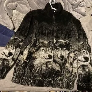 Wolf fleece sales jacket supreme